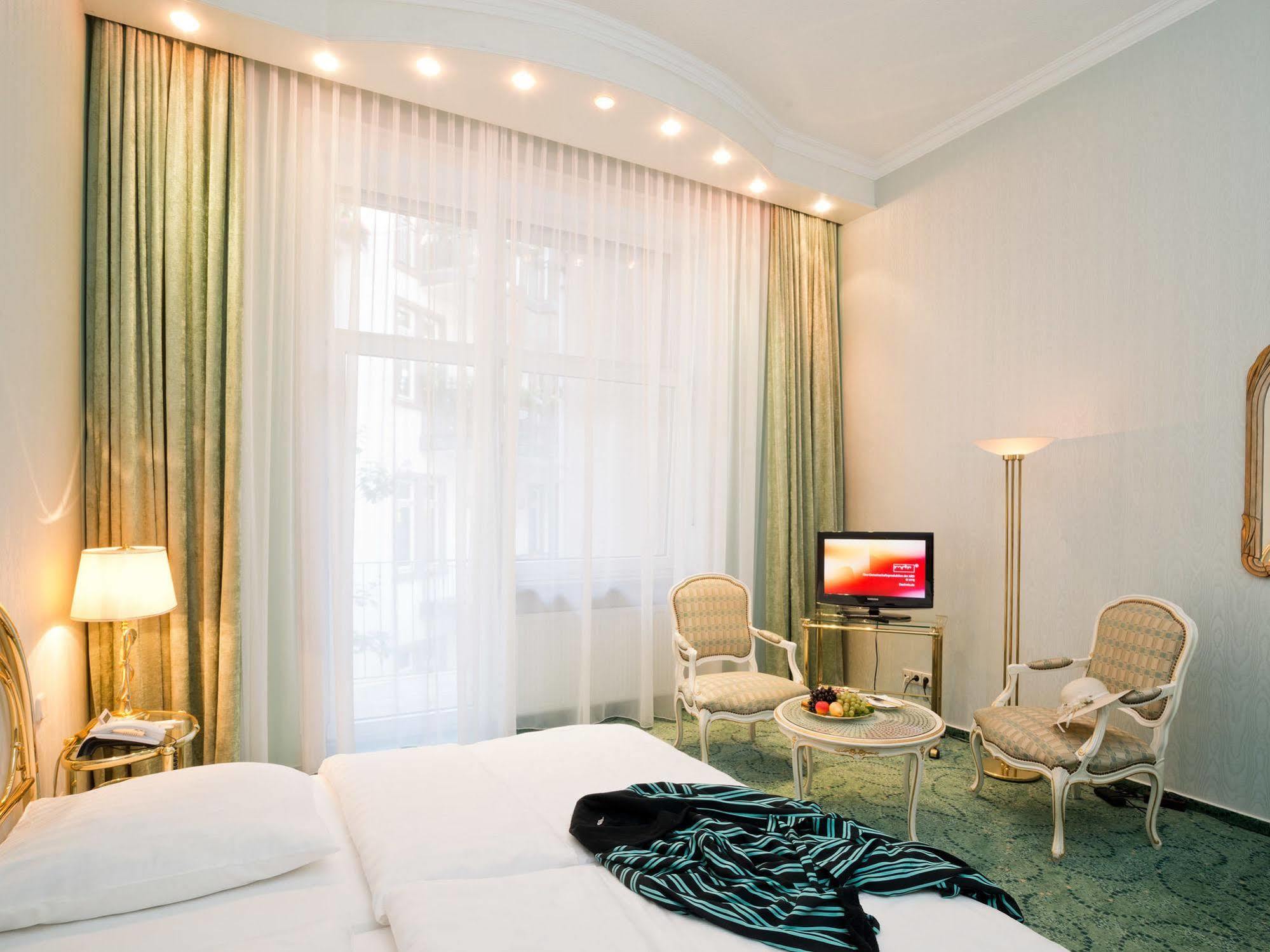 Palmenhof Hotel