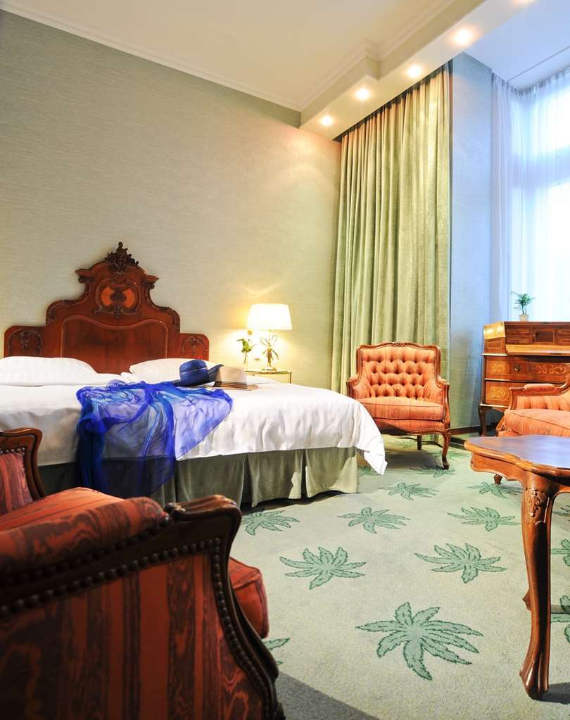 Hotel Palmenhof 4*