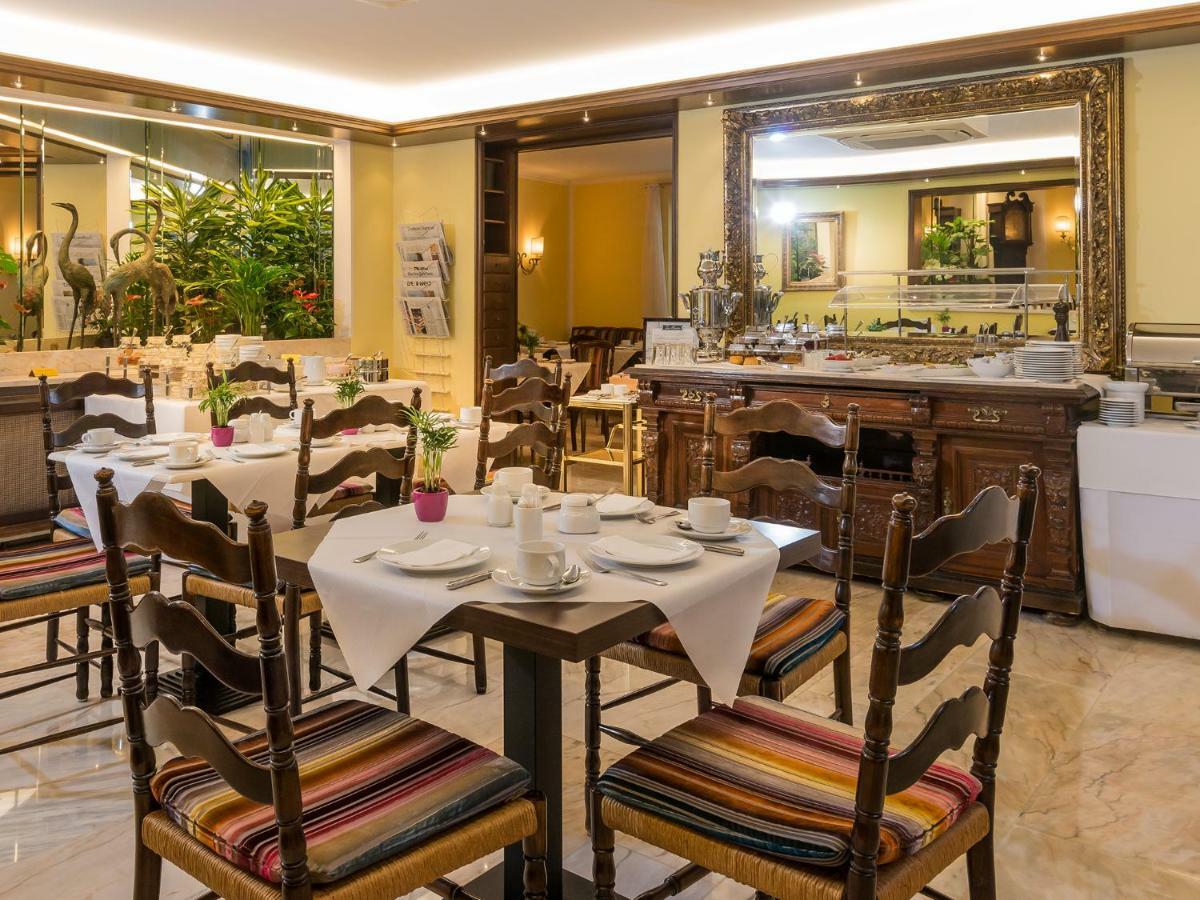 Palmenhof Hotel 4*